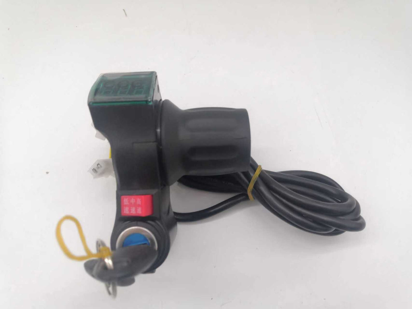 CA throttle Battery level display handle