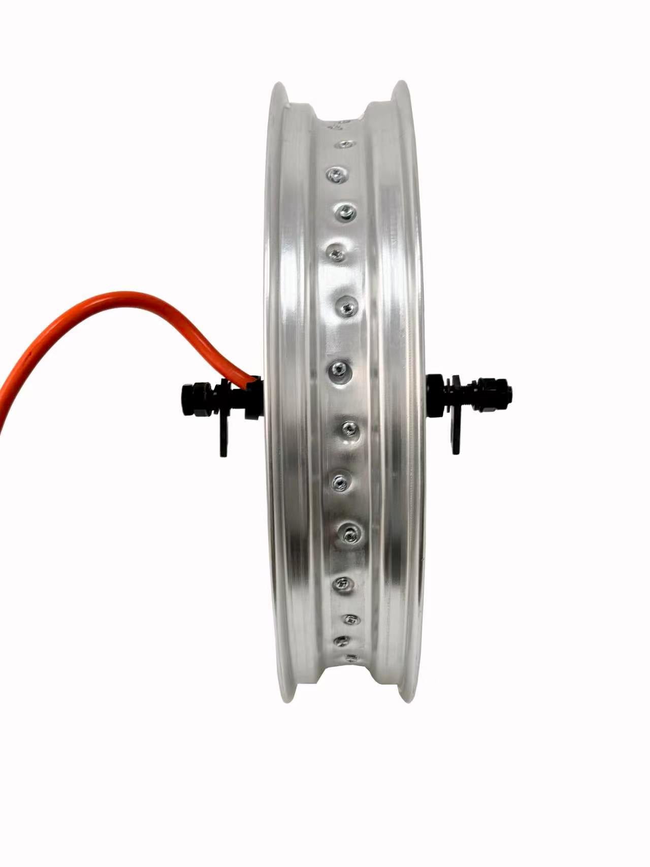 17*3.0 Different  Color Motorcycle Rim With Rear 150-155mm Dropout QS 273 8000W Motorwheel with Single Freewheel